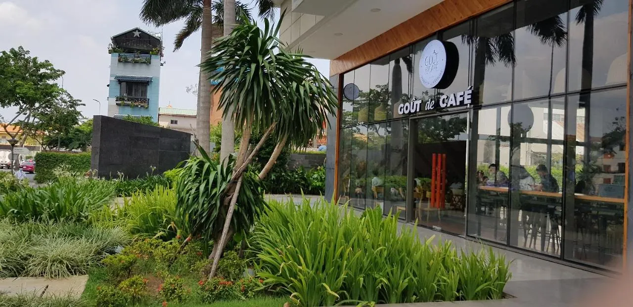 Herla Central Saigon 1 River Gate Ben Thanh ホーチミン市